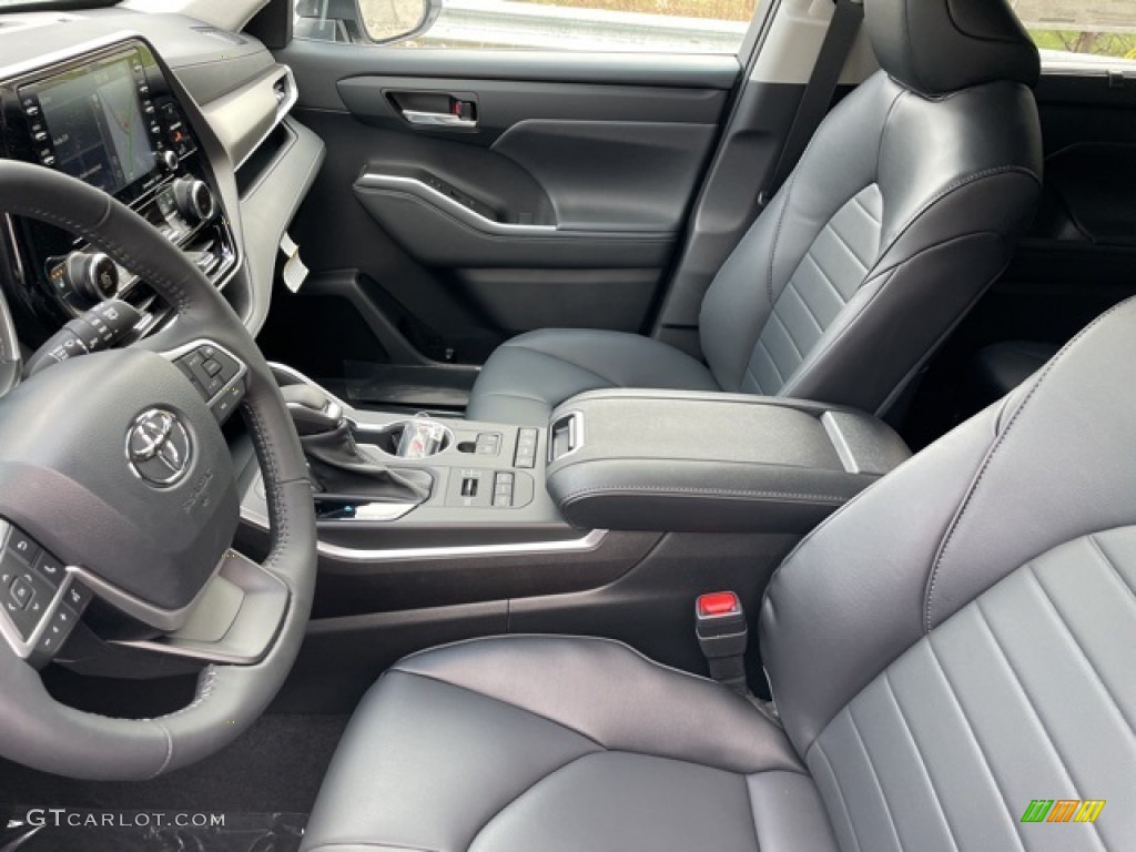 2022 Toyota Highlander XLE AWD Front Seat Photo #143453028