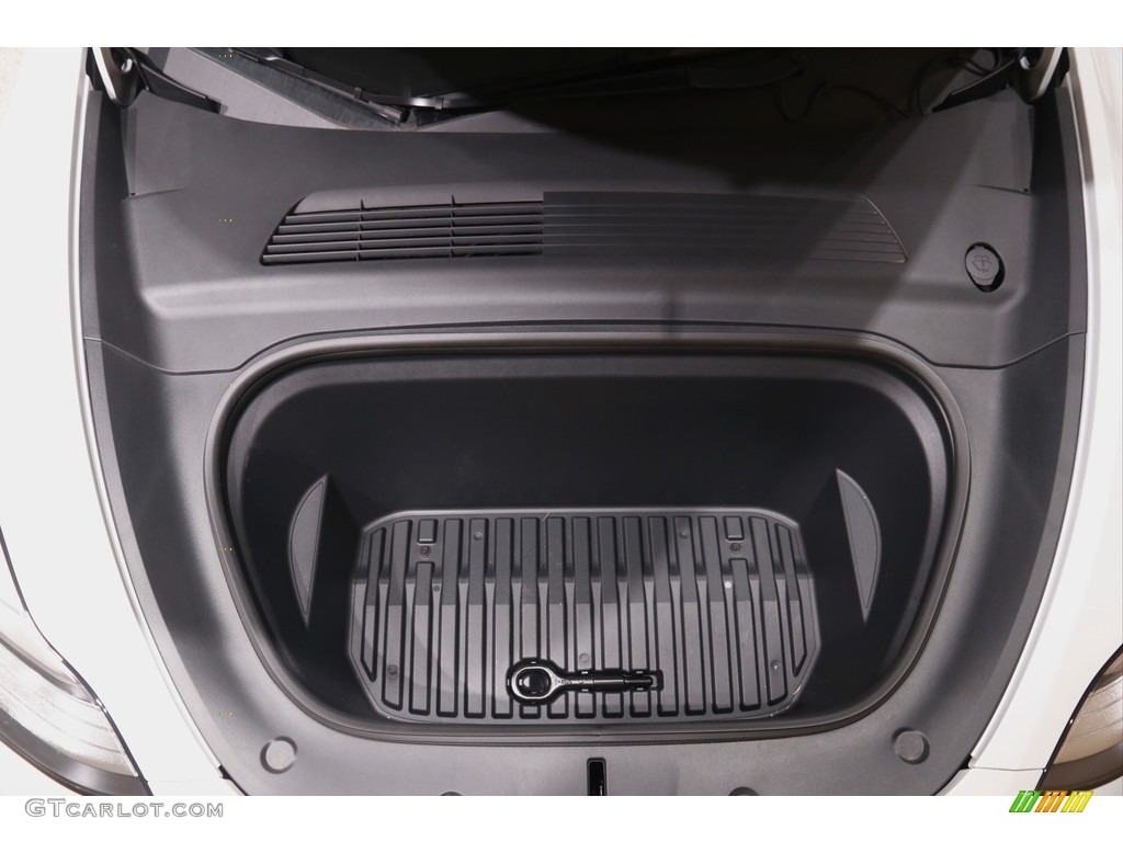2021 Tesla Model Y Long Range AWD Trunk Photo #143453880