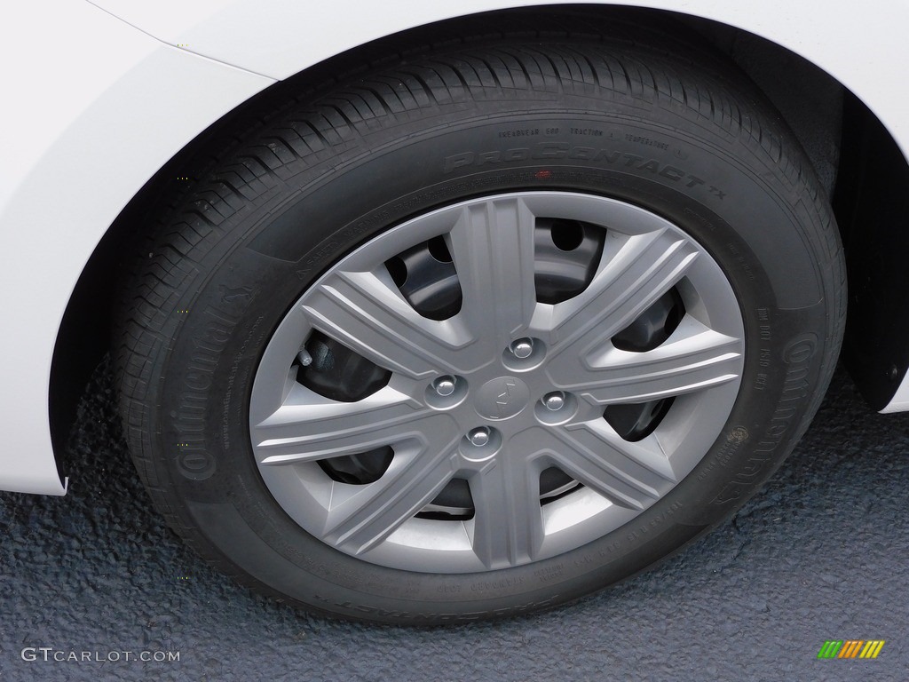 2022 Kia Rio LX Wheel Photos