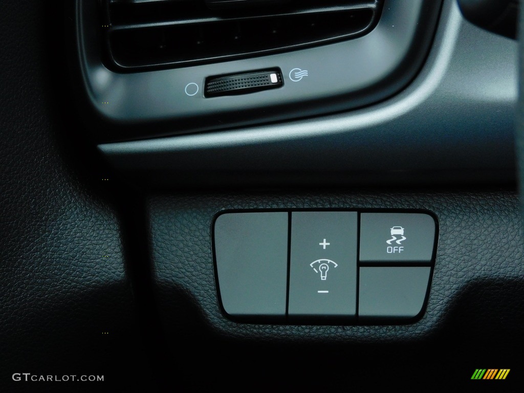 2022 Kia Rio LX Controls Photos