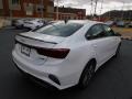 Snow White Pearl - Forte GT-Line Photo No. 2