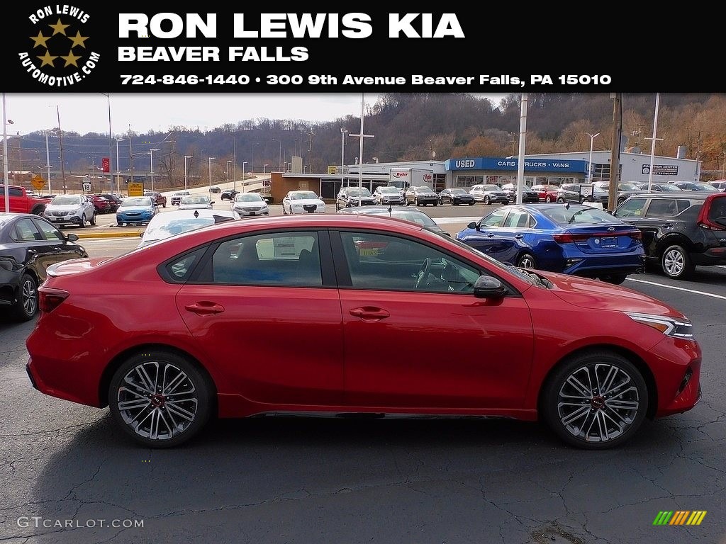2022 Forte GT - Currant Red / Black photo #1
