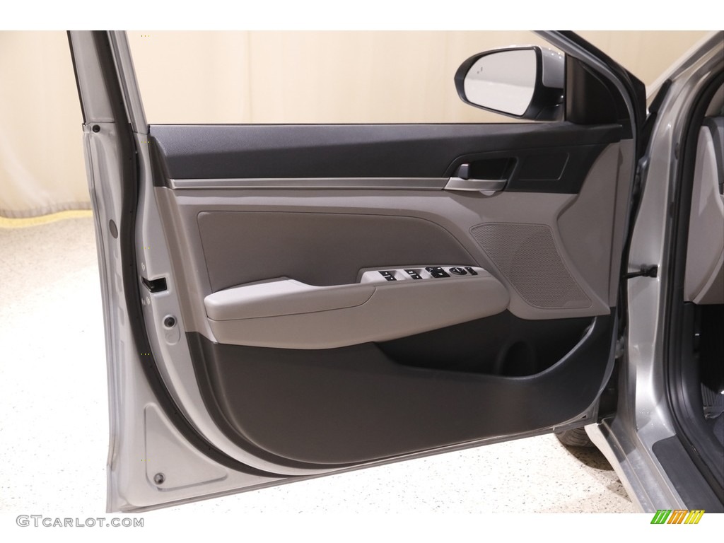 2020 Hyundai Elantra SEL Door Panel Photos