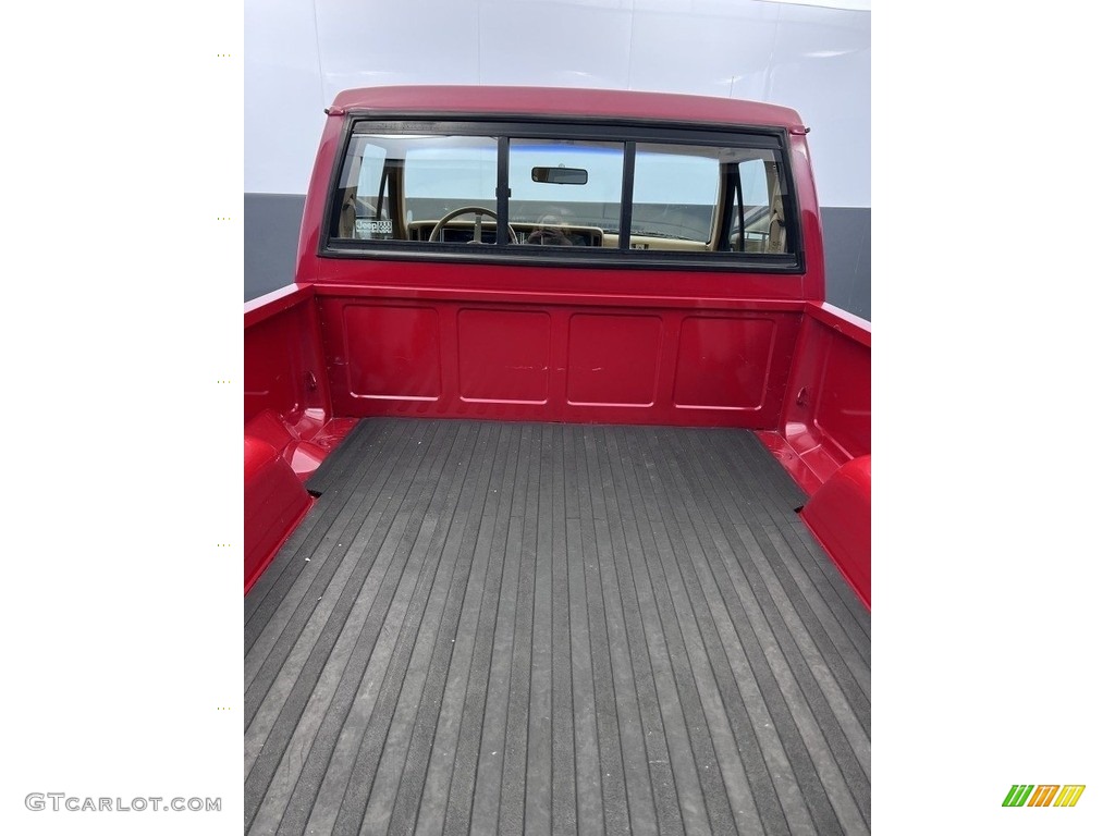 1988 Comanche Pioneer 2WD - Colorado Red / Tan photo #12