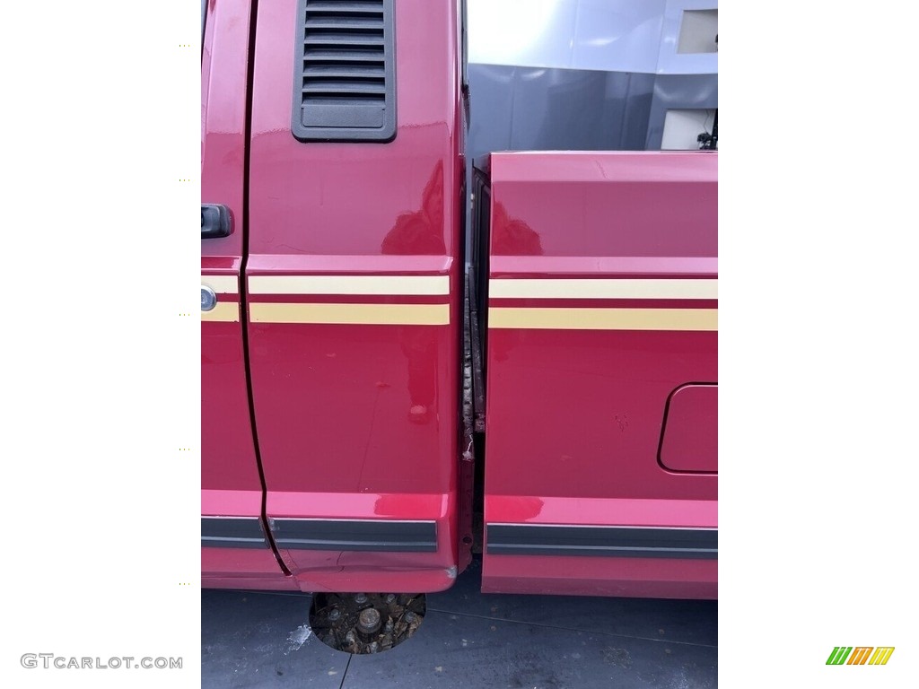 1988 Comanche Pioneer 2WD - Colorado Red / Tan photo #22