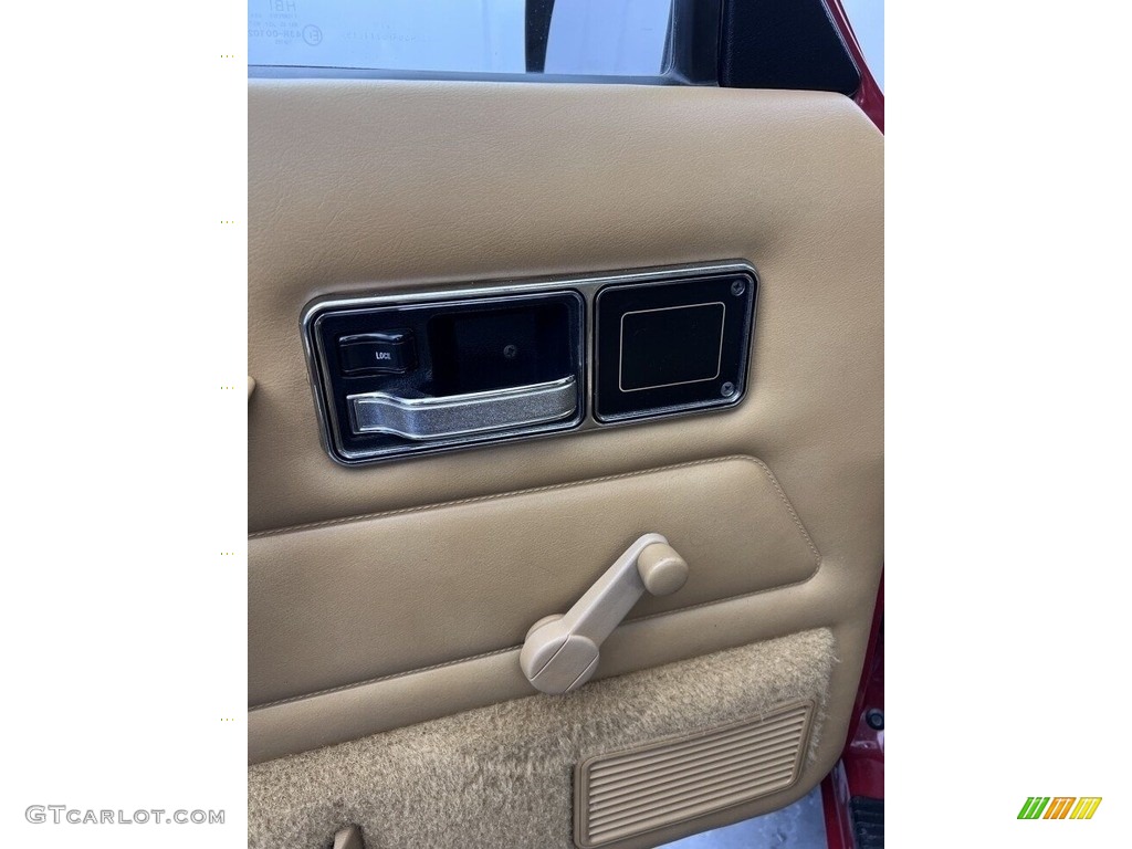 1988 Jeep Comanche Pioneer 2WD Tan Door Panel Photo #143459163
