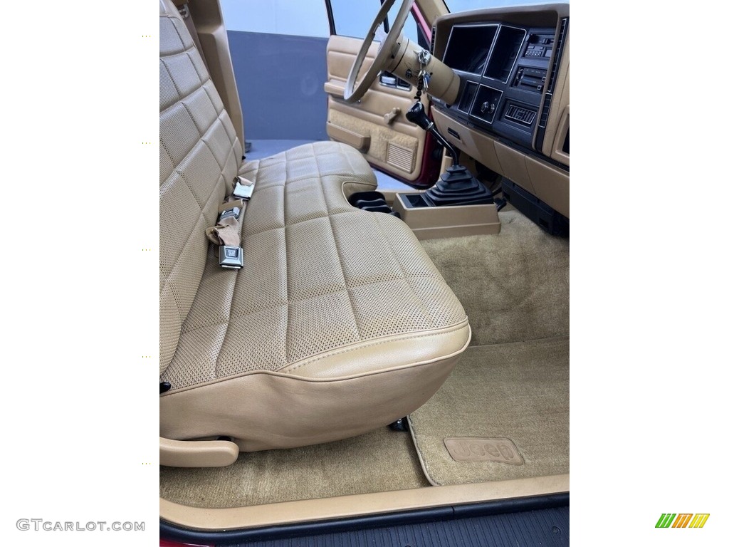 Tan Interior 1988 Jeep Comanche Pioneer 2WD Photo #143459178