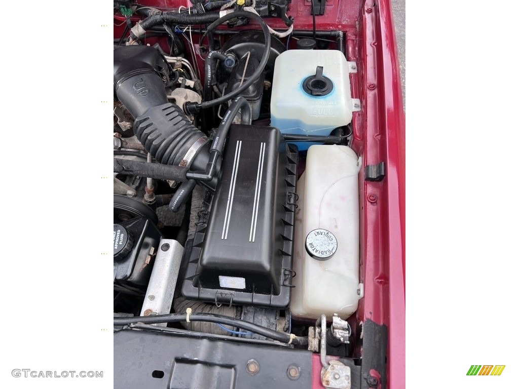 1988 Jeep Comanche Pioneer 2WD 2.5 Liter OHV 8-Valve 4 Cylinder Engine Photo #143459225