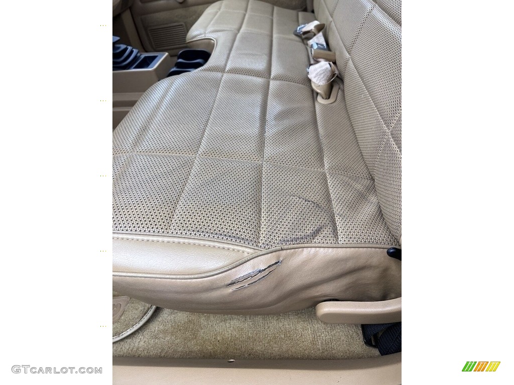 Tan Interior 1988 Jeep Comanche Pioneer 2WD Photo #143459311