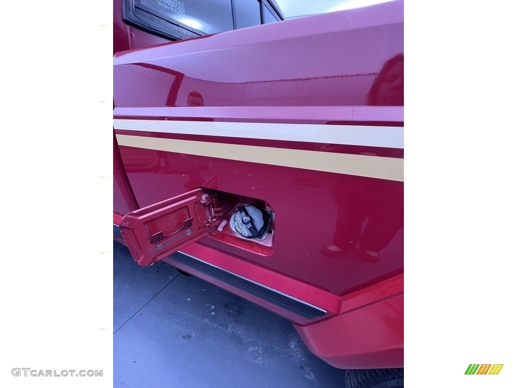 1988 Comanche Pioneer 2WD - Colorado Red / Tan photo #48