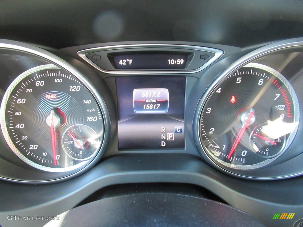 2019 GLA 250 - Cosmos Black Metallic / Sahara Beige photo #16