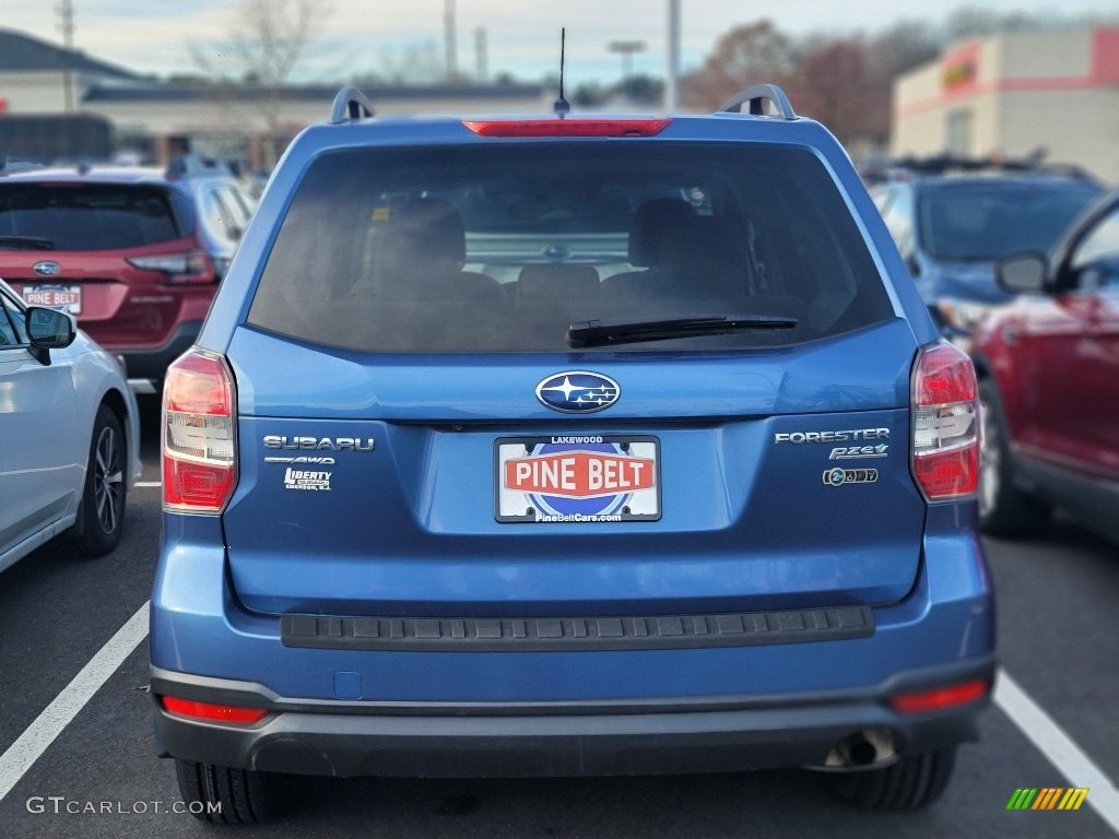 2015 Forester 2.5i Premium - Quartz Blue Pearl / Gray photo #3