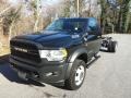 Diamond Black Crystal Pearl - 5500 Tradesman Regular Cab 4x4 Chassis Photo No. 2