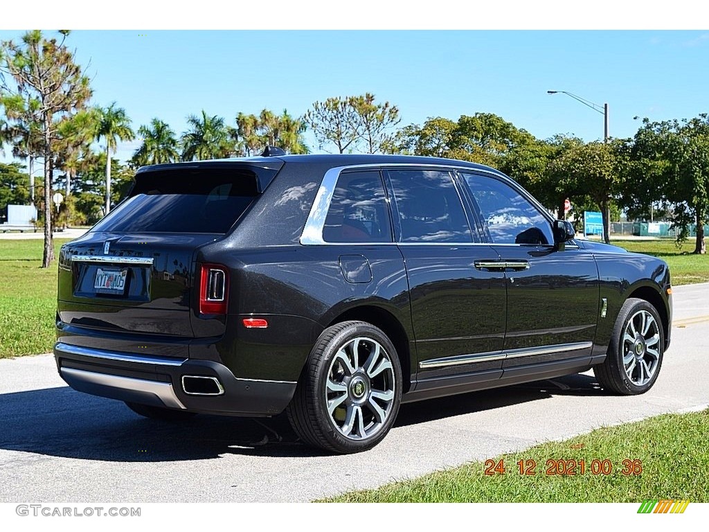 Infinity Black 2019 Rolls-Royce Cullinan Standard Cullinan Model Exterior Photo #143469610