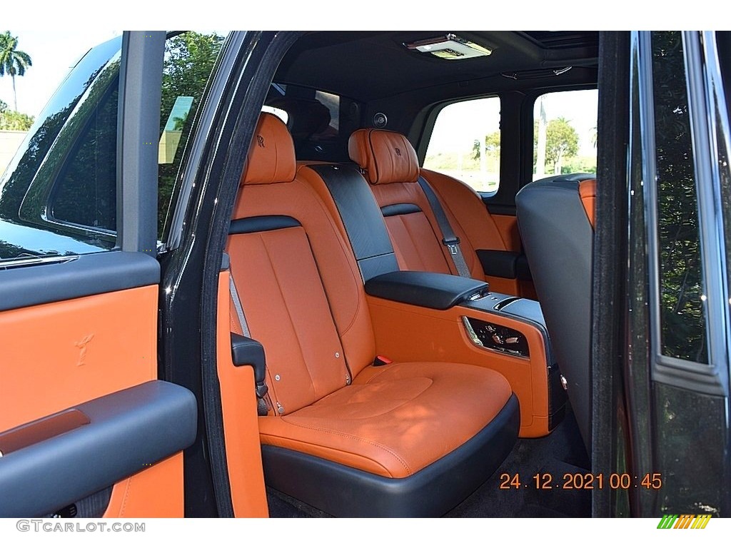 Armagnac/Black Interior 2019 Rolls-Royce Cullinan Standard Cullinan Model Photo #143470097