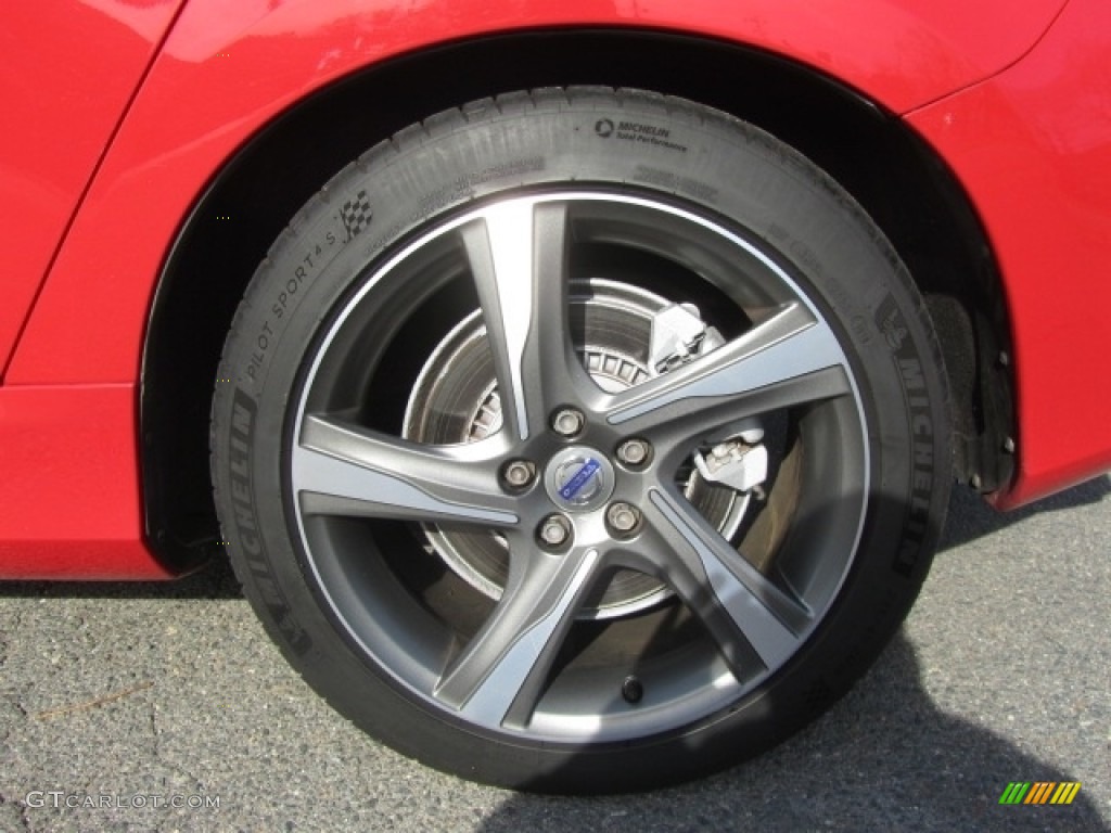 2015 Volvo V60 T6 AWD R-Design Wheel Photos