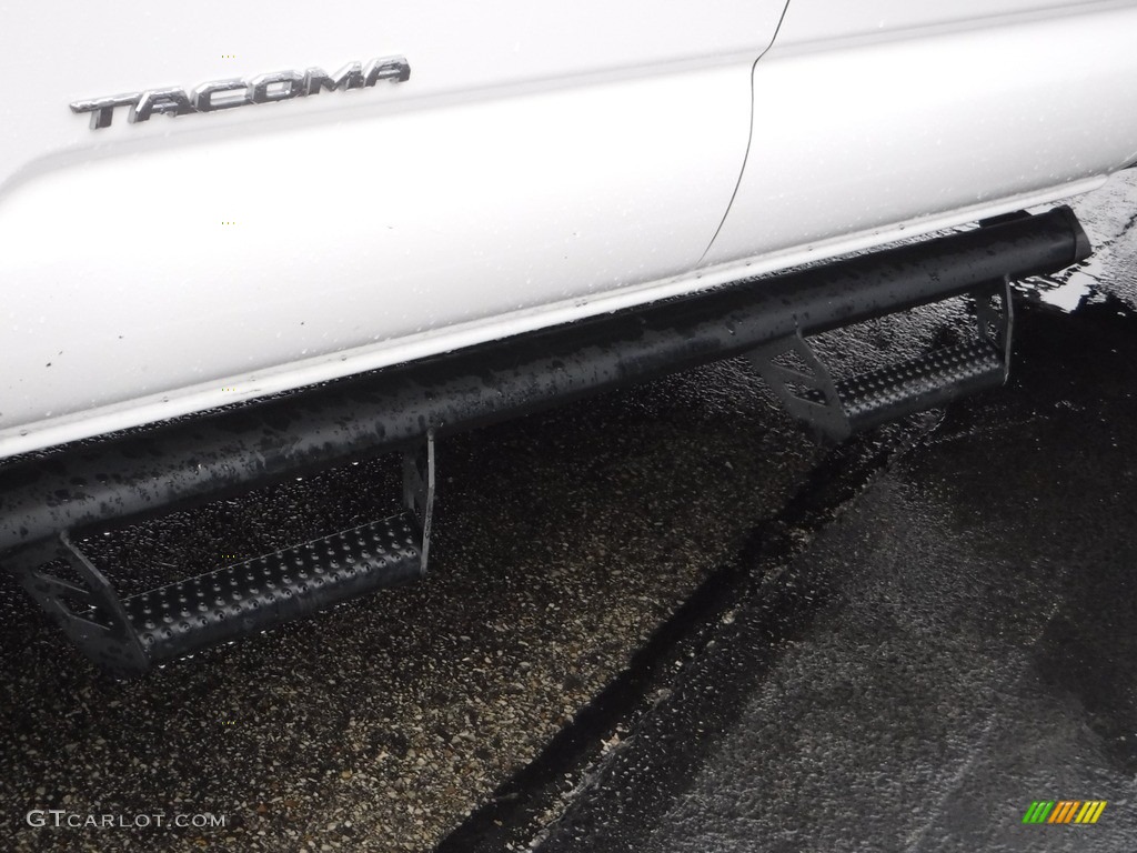 2019 Tacoma TRD Sport Double Cab 4x4 - Super White / Black photo #8