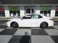 2019 Super White Toyota Camry SE  photo #1