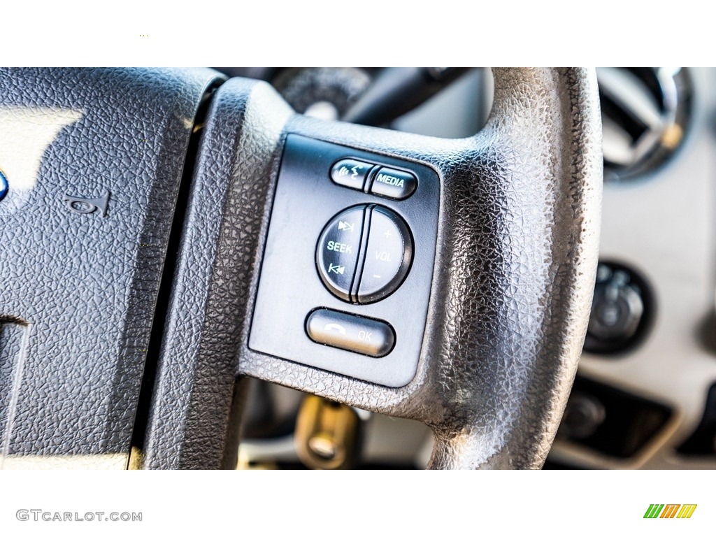 2013 Ford F350 Super Duty XLT Regular Cab 4x4 Steel Steering Wheel Photo #143476664