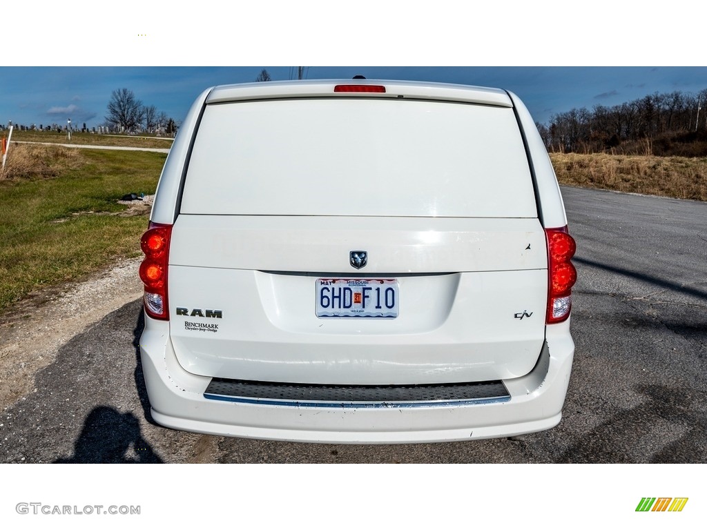 2013 C/V Tradesman - Stone White / Black/Light Graystone photo #5