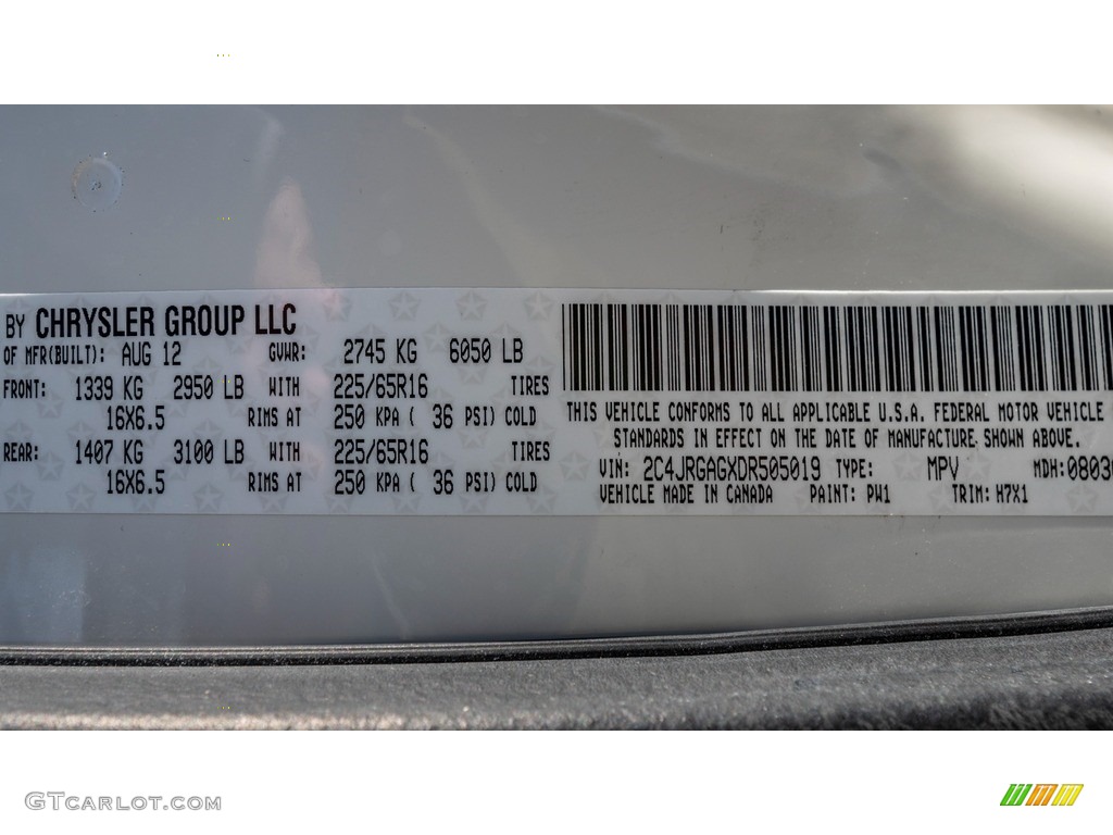 2013 C/V Tradesman - Stone White / Black/Light Graystone photo #33