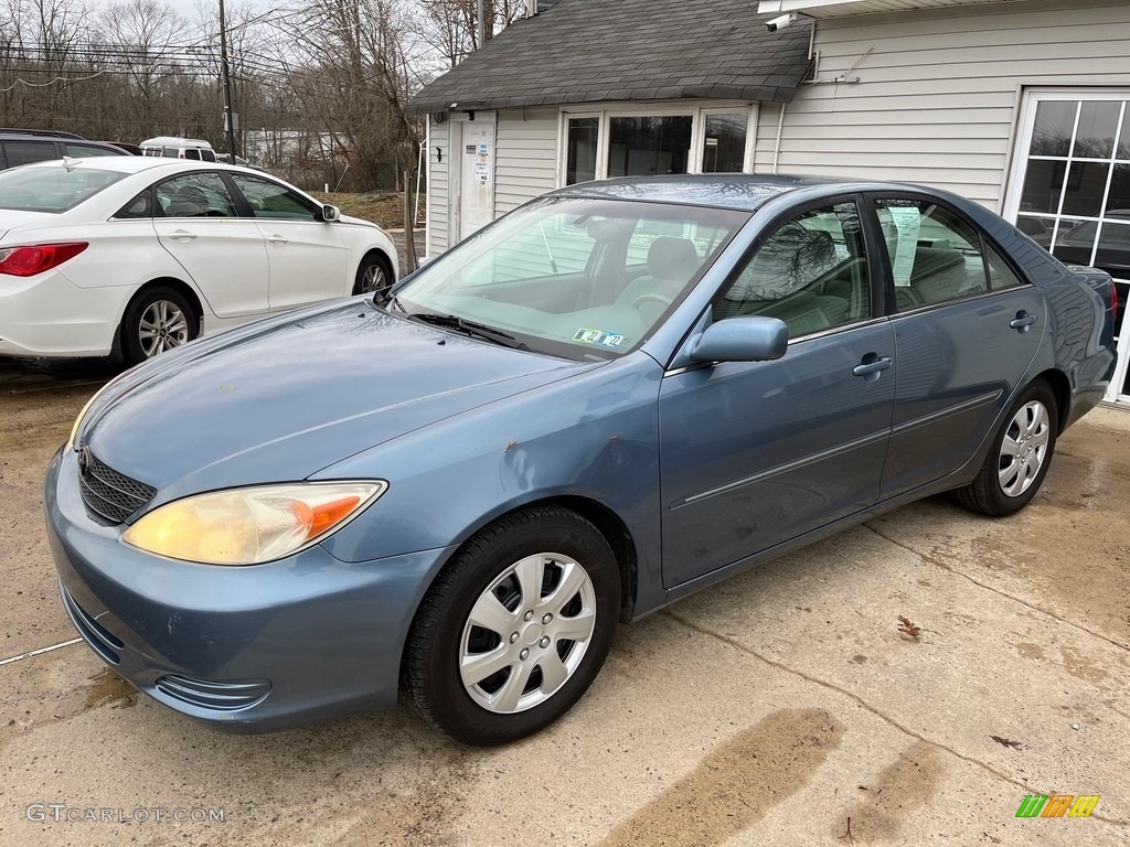 2002 Camry XLE - Catalina Blue Metallic / Stone photo #2
