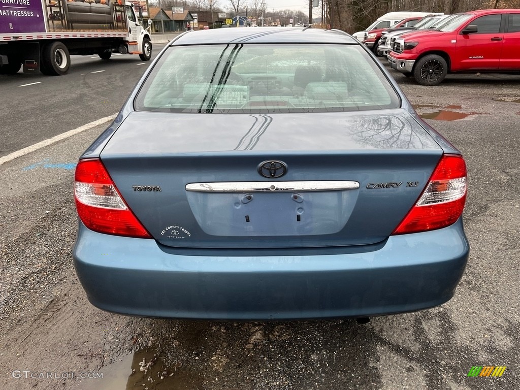 2002 Camry XLE - Catalina Blue Metallic / Stone photo #6