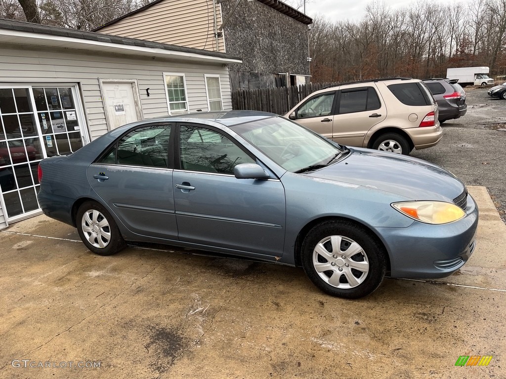 2002 Camry XLE - Catalina Blue Metallic / Stone photo #9