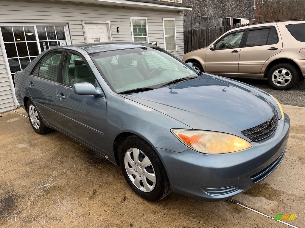 2002 Camry XLE - Catalina Blue Metallic / Stone photo #10