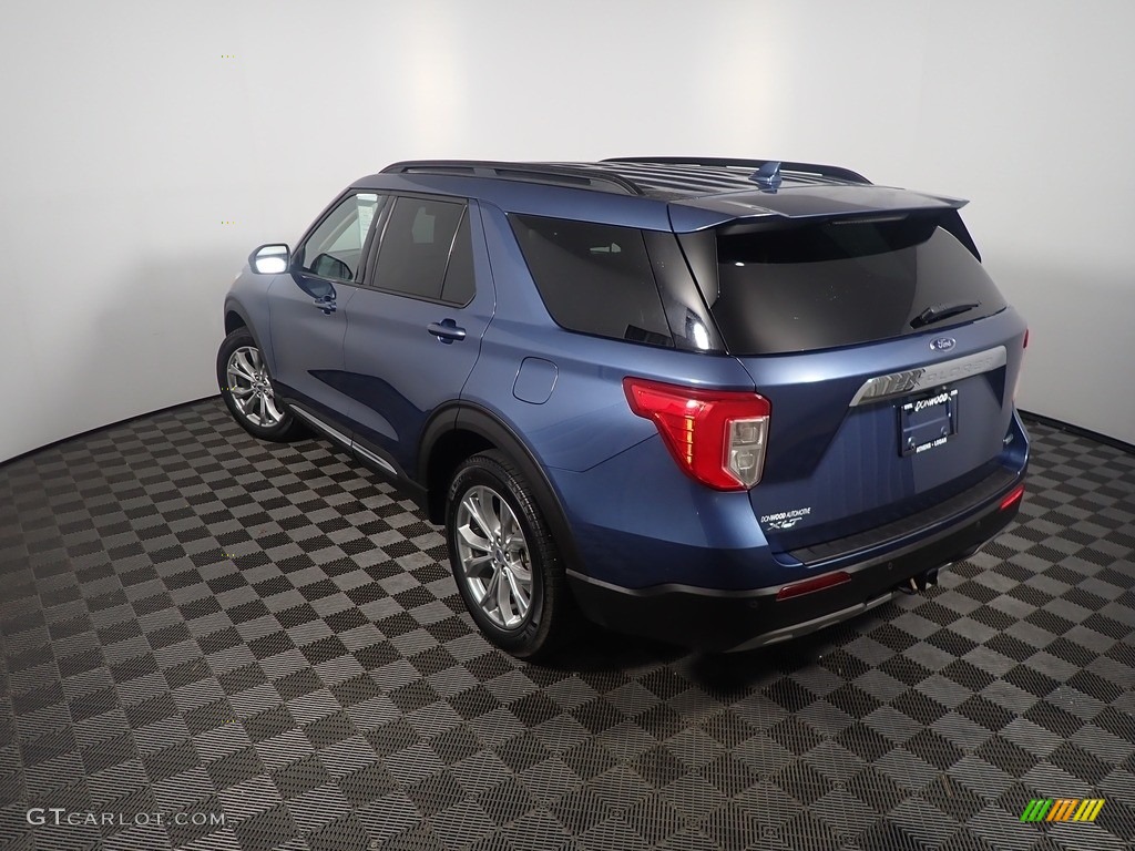 2020 Explorer XLT 4WD - Blue Metallic / Sandstone photo #12