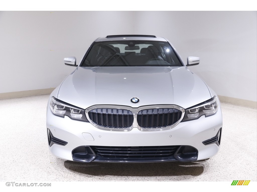 2019 3 Series 330i xDrive Sedan - Glacier Silver Metallic / Black photo #2