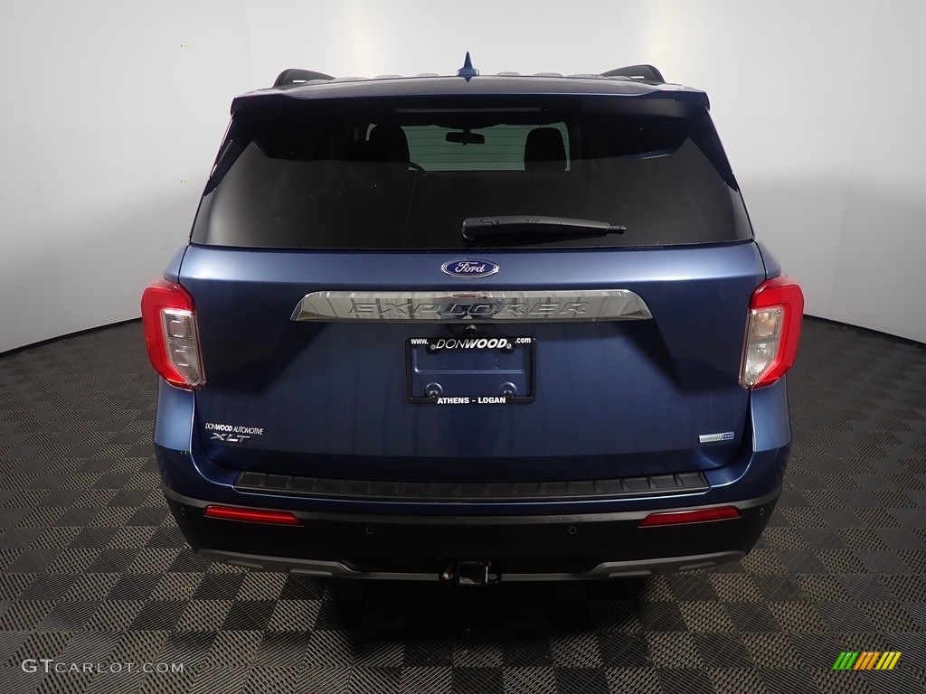 2020 Explorer XLT 4WD - Blue Metallic / Sandstone photo #13