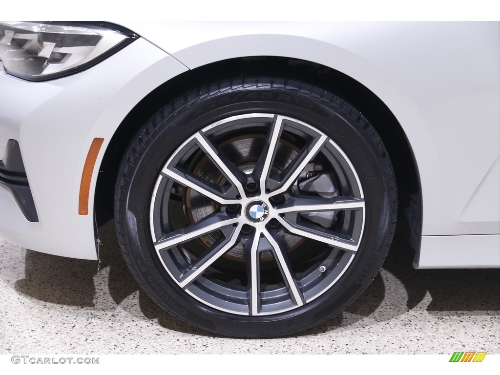 2019 3 Series 330i xDrive Sedan - Glacier Silver Metallic / Black photo #22