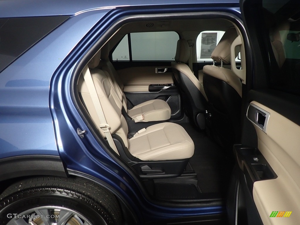 2020 Explorer XLT 4WD - Blue Metallic / Sandstone photo #39