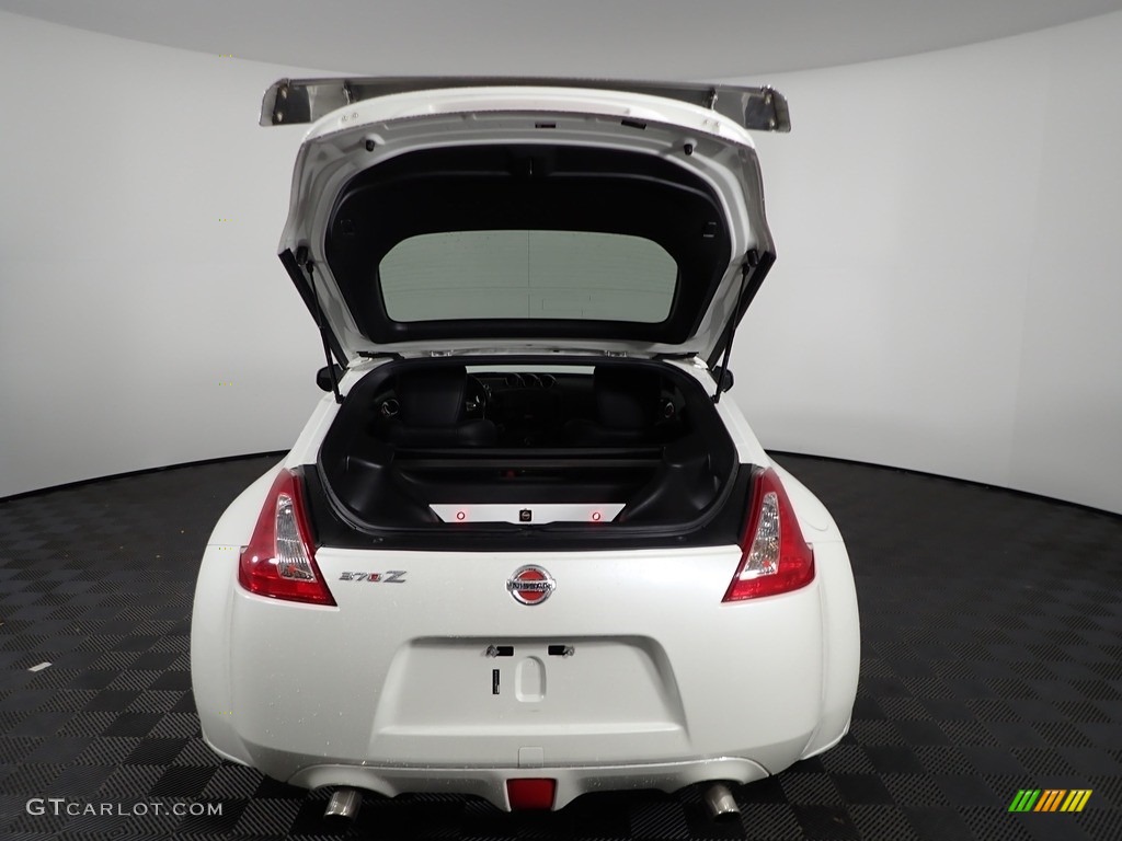 2014 370Z Touring Coupe - Pearl White / Black photo #13