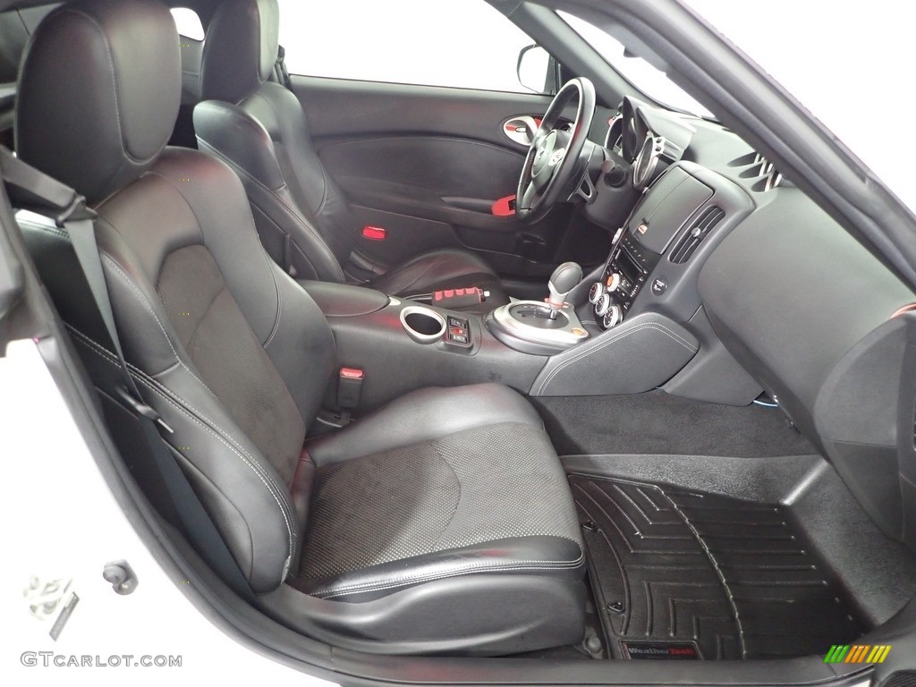 2014 370Z Touring Coupe - Pearl White / Black photo #30