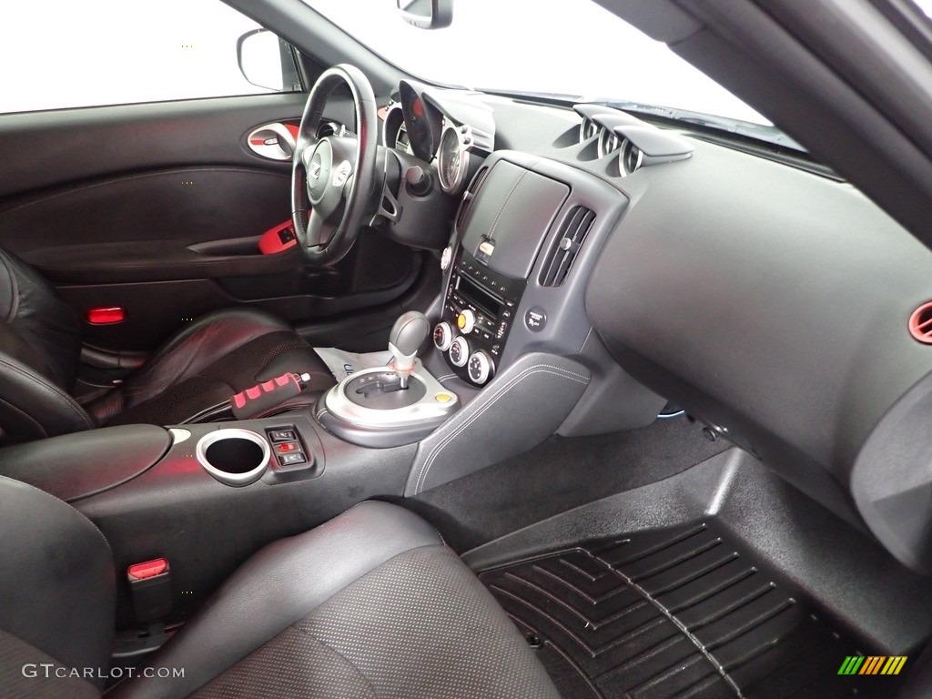 2014 370Z Touring Coupe - Pearl White / Black photo #31