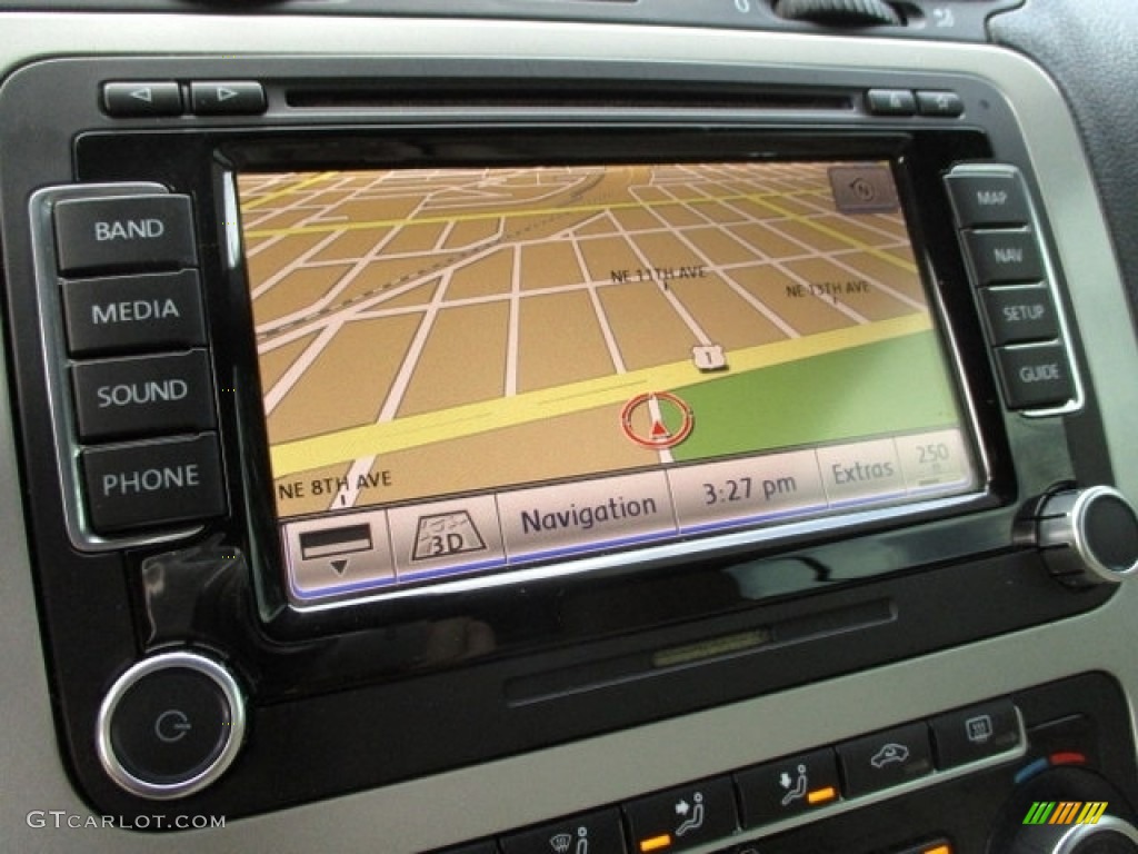 2012 Eos Executive - Candy White / Cornsilk Beige photo #2