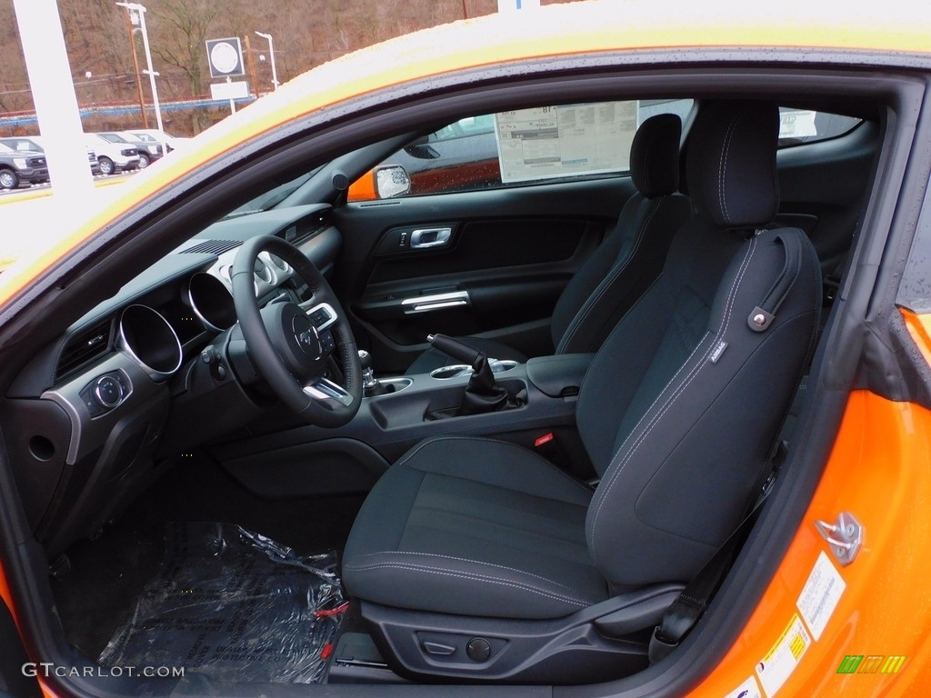 2021 Ford Mustang GT Fastback Front Seat Photos