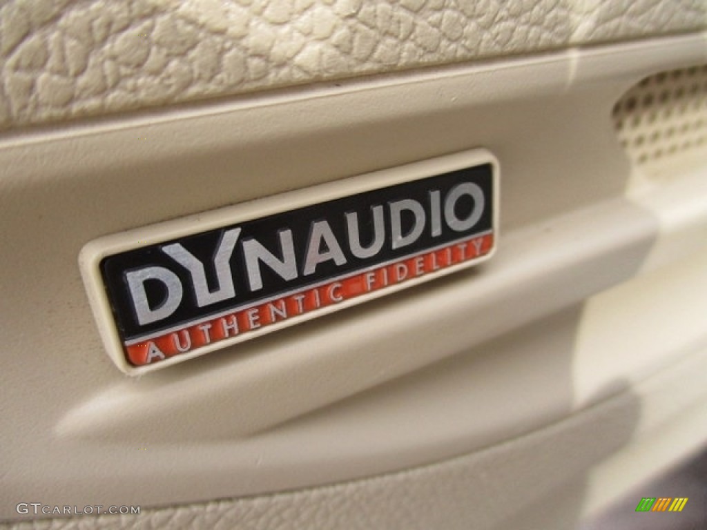 2012 Eos Executive - Candy White / Cornsilk Beige photo #14