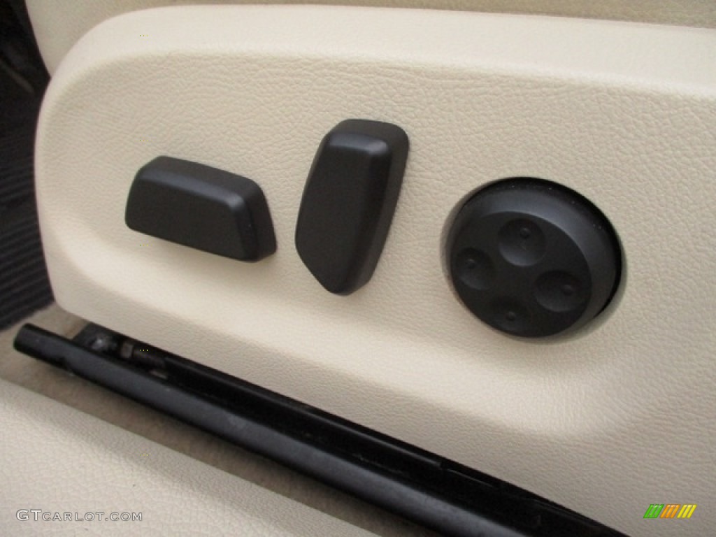 2012 Eos Executive - Candy White / Cornsilk Beige photo #18
