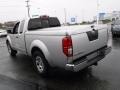 Radiant Silver - Frontier SE King Cab Photo No. 10