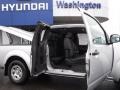 2009 Radiant Silver Nissan Frontier SE King Cab  photo #14
