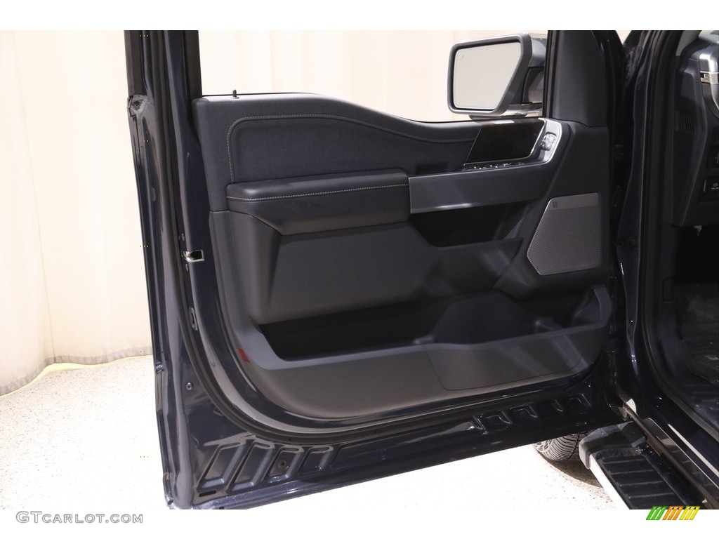 2021 F150 Lariat SuperCrew 4x4 - Smoked Quartz / Black photo #4