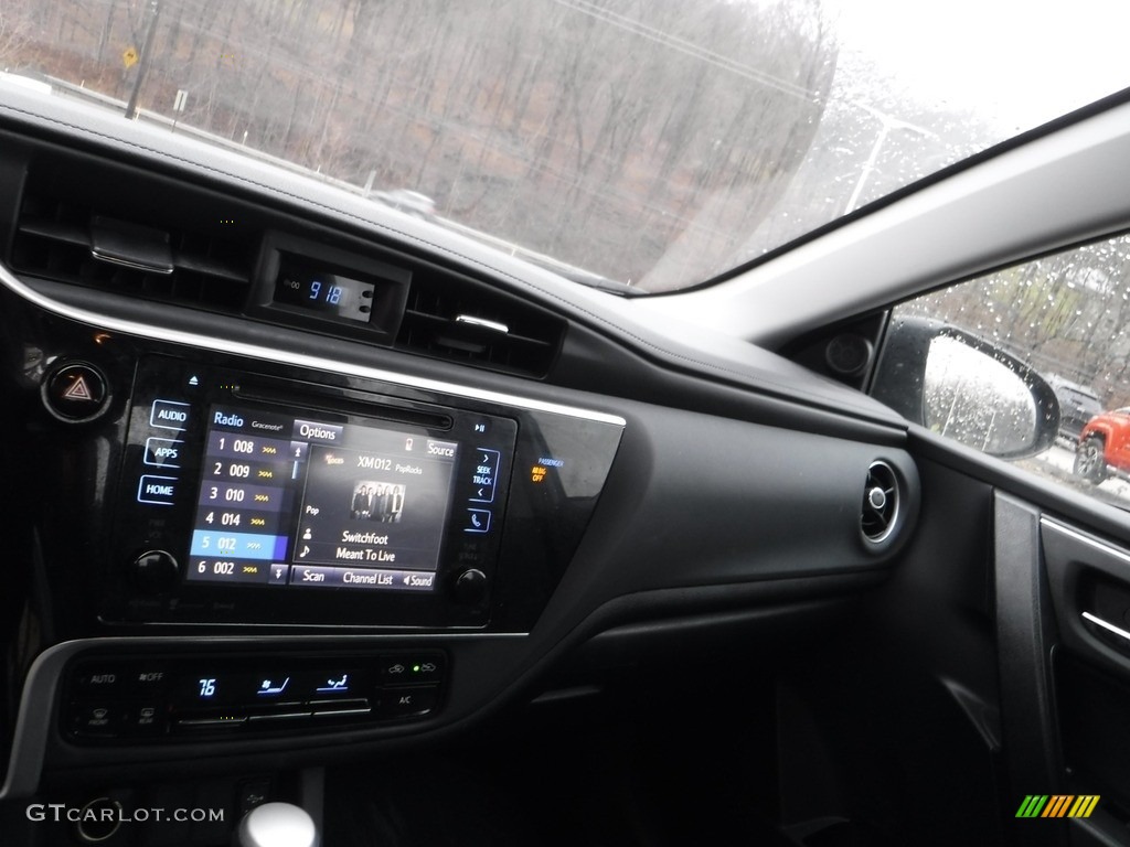 2019 Corolla LE - Falcon Gray metallic / Black photo #4