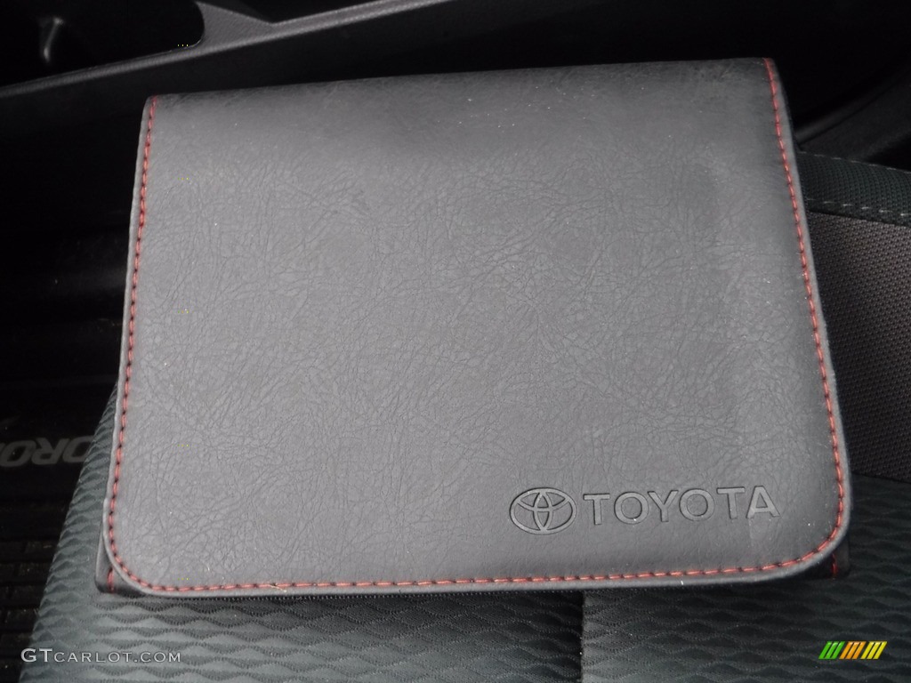 2019 Corolla LE - Falcon Gray metallic / Black photo #24