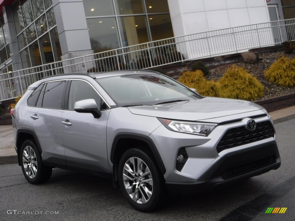 Silver Sky Metallic 2019 Toyota RAV4 XLE AWD Exterior Photo #143487065