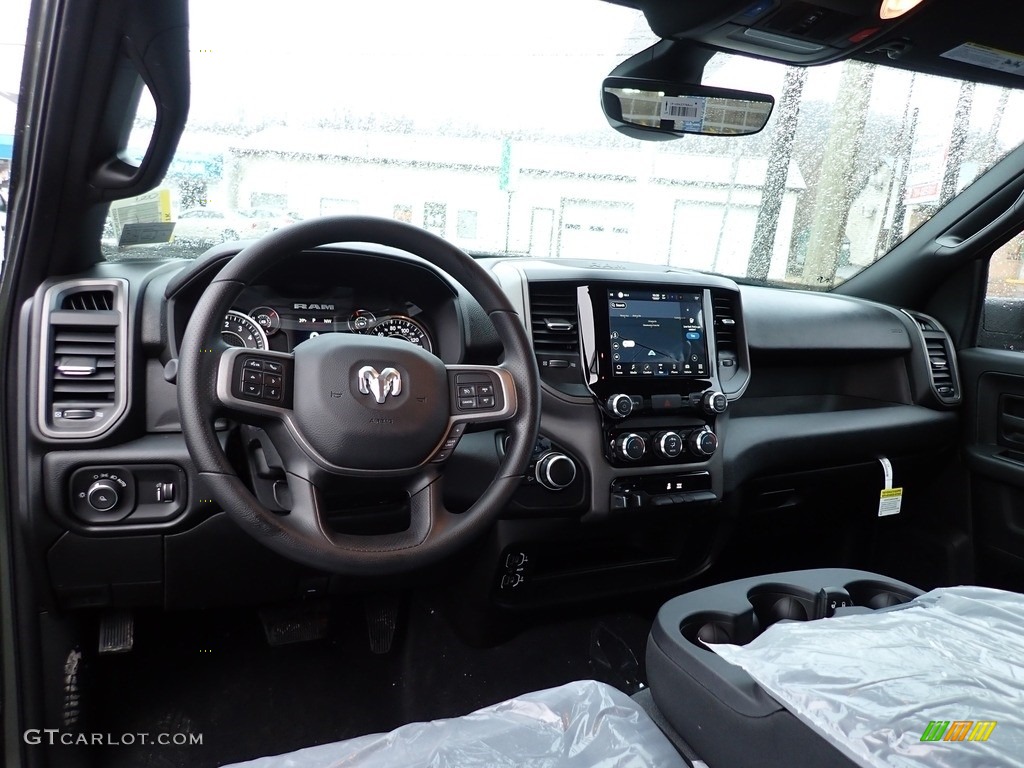 2022 Ram 2500 Tradesman Crew Cab 4x4 Black/Diesel Gray Dashboard Photo #143488342