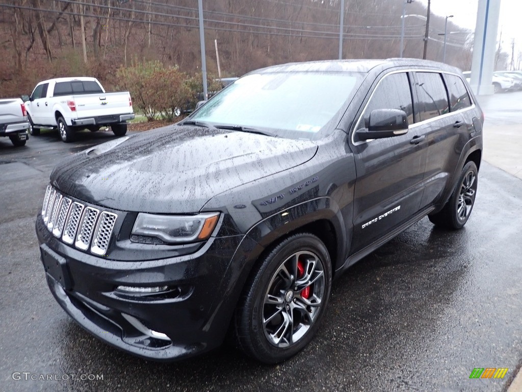 2014 Grand Cherokee SRT 4x4 - Brilliant Black Crystal Pearl / SRT Morocco Black photo #7