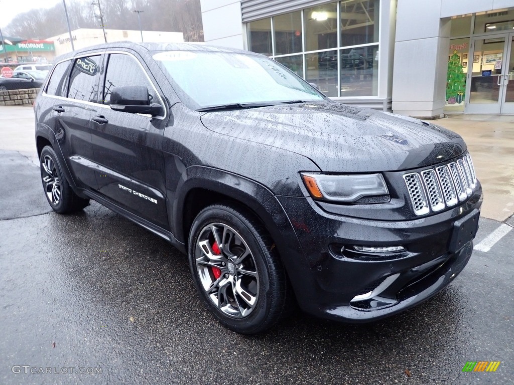 2014 Grand Cherokee SRT 4x4 - Brilliant Black Crystal Pearl / SRT Morocco Black photo #9